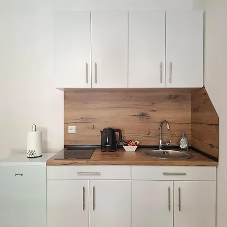 Toni Apartman