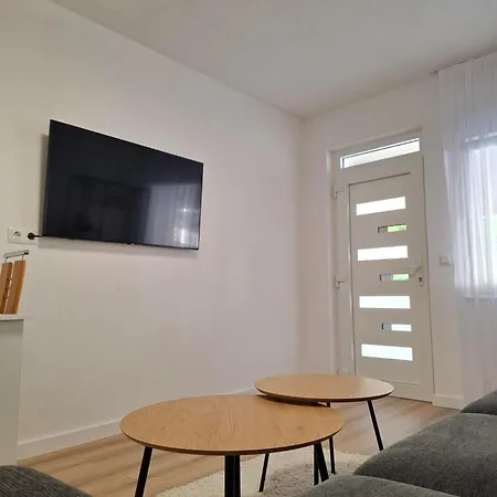 Toni Apartman