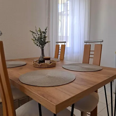 Toni Apartman